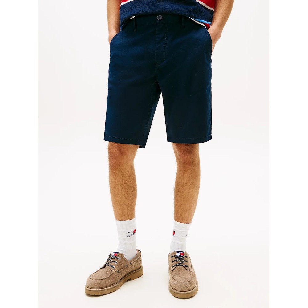 TOMMY JEANS